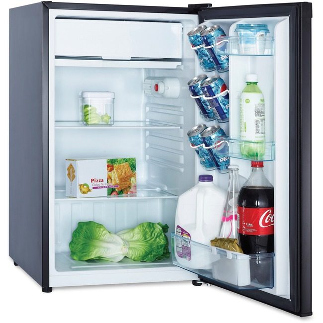 Avanti Products Refrigerator 43CF Estar AVARM4416B